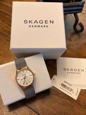 Skagen Denmark Ladies Watch NWT